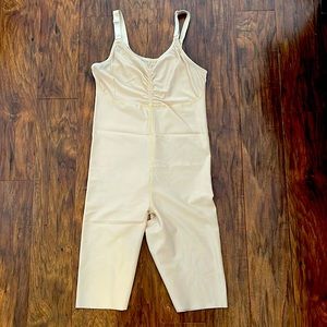 ISAVELA post surgical compression garment